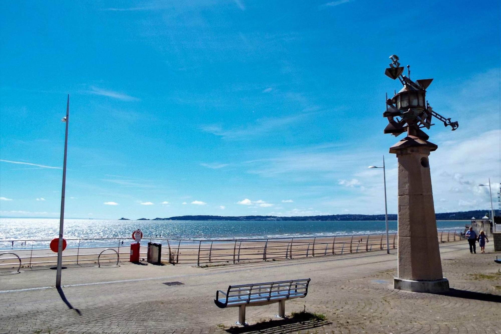 Coastline Apt Nearby The Beach Swansea Exterior photo