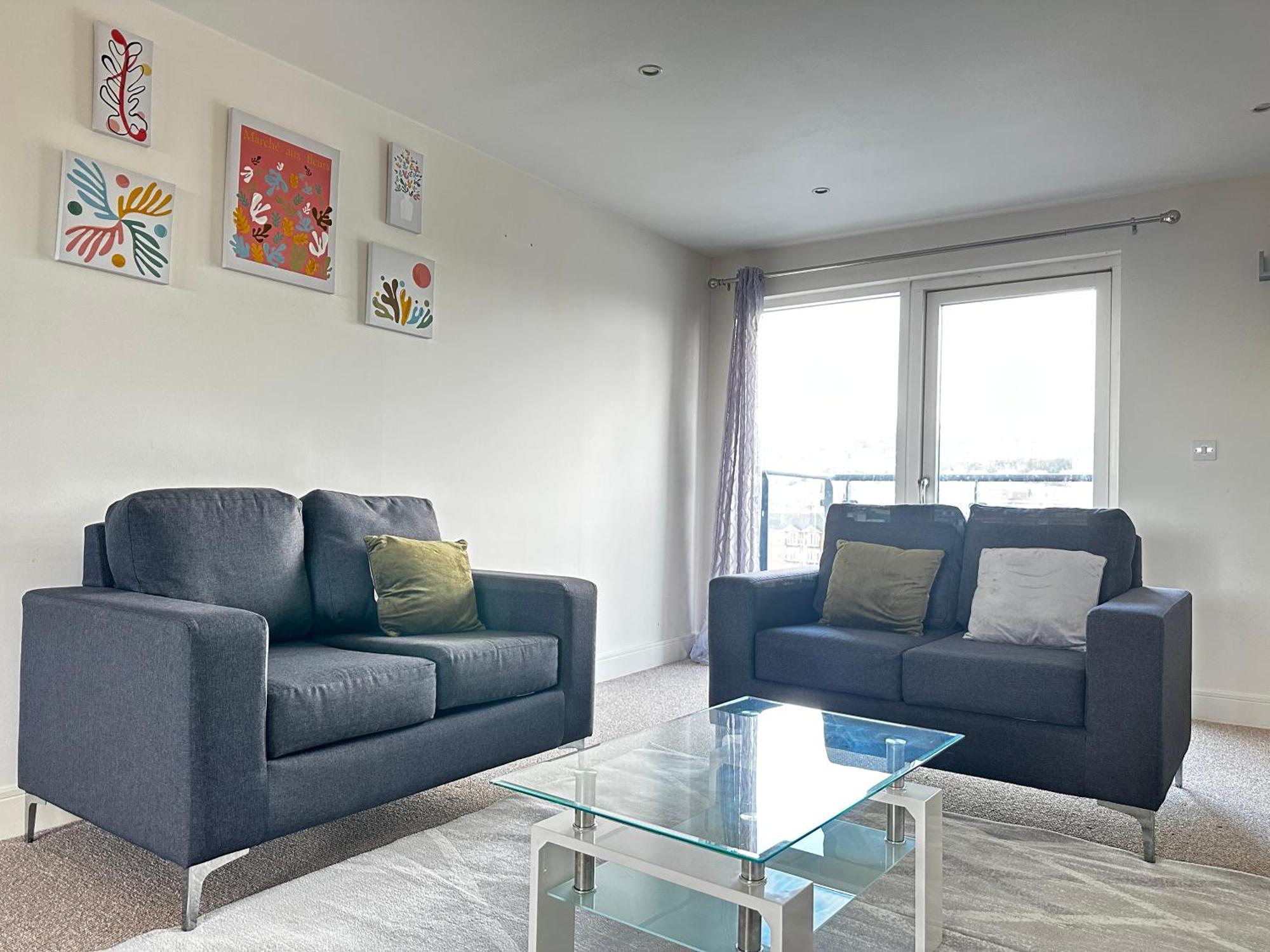 Coastline Apt Nearby The Beach Swansea Exterior photo